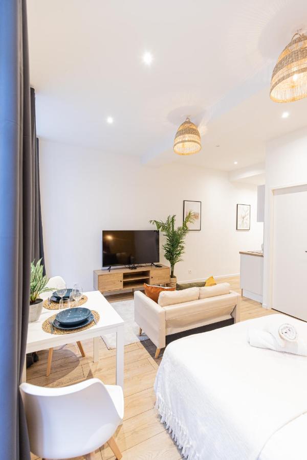 Luz - Appartement Hyper Centre Saint-Etienne エクステリア 写真